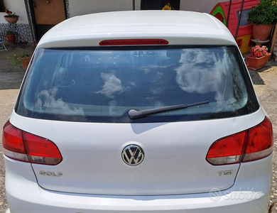 Usato 2010 VW Golf VI 1.2 Benzin 105 CV (7.000 €)