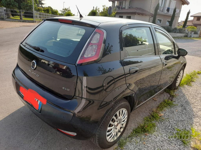 Usato 2011 Fiat Punto Evo 1.2 Diesel 95 CV (3.500 €)