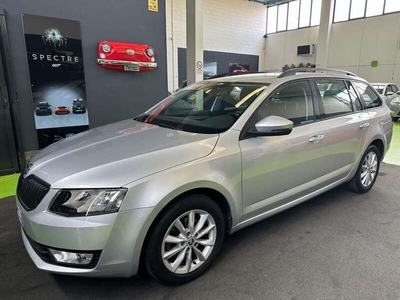 Usato 2014 Skoda Octavia 1.6 Diesel 105 CV (8.490 €)