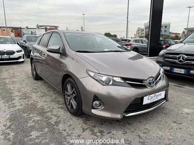 Usato 2015 Toyota Auris Hybrid 1.8 El_Hybrid 99 CV (12.490 €)