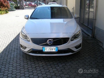 Usato 2015 Volvo S60 2.0 Diesel 150 CV (16.900 €)