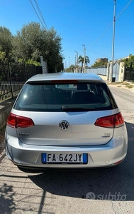 Usato 2015 VW Golf 1.6 Diesel 110 CV (12.300 €)