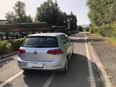 Usato 2015 VW Golf VII 1.6 Diesel 90 CV (12.000 €)