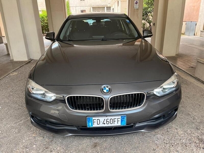 Usato 2016 BMW 318 2.0 Diesel 150 CV (15.900 €)