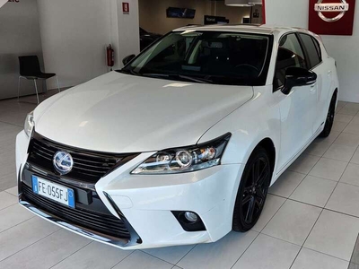 Usato 2016 Lexus CT200h 1.8 El_Benzin 99 CV (16.200 €)