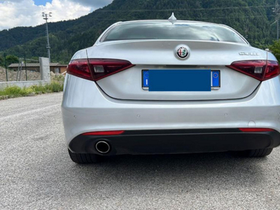Usato 2018 Alfa Romeo Giulia 2.1 Diesel 150 CV (18.900 €)