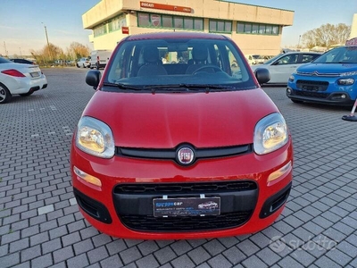 Usato 2018 Fiat Panda 1.2 Benzin 69 CV (8.300 €)