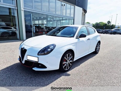 Usato 2020 Alfa Romeo Giulietta 1.4 Benzin 120 CV (16.499 €)