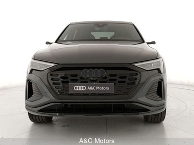 Usato 2023 Audi Q8 e-tron El 215 CV (106.000 €)