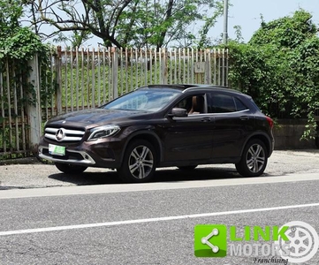 2015 MERCEDES-BENZ GLA 200