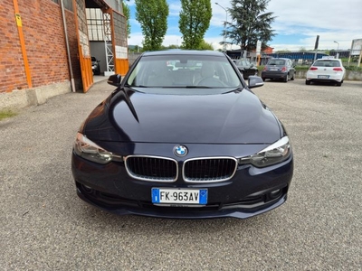 2017 BMW 318