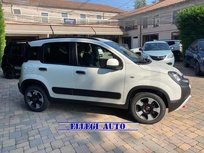 FIAT Panda Cross 1.0 FireFly 5 POSTI Hybrid KM 0