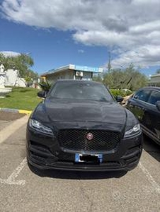 Jaguar f-pace chequered flag