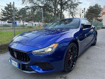 Maserati Ghibli V6 430 CV