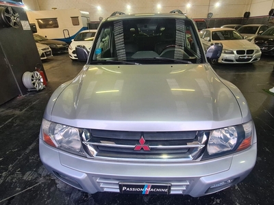 Mitsubishi Pajero GLS c. automatico FULL OPTIONAL