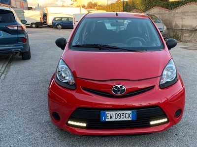 Toyota Aygo 1.0 12V VVT-i 5 porte Lounge Connect