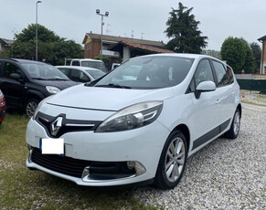 2012 RENAULT Scenic