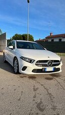 Classe A 180d - Automatic Premium (W177)