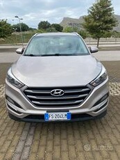 Hyundai tucson 1.7 CRDi accettato permute