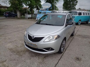 Lancia Ypsilon 1.2 69 CV