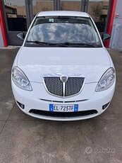 Lancia Ypsilon neopatentati