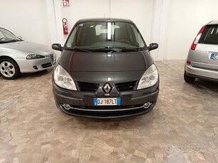 Renault Scenic Scénic 2.0 16V dCi Serie Speciale E