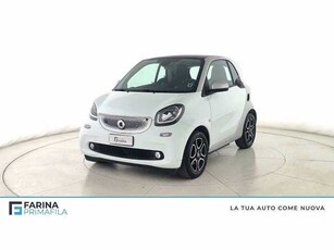 Smart Fortwo fortwo EQ Passion da F1 .