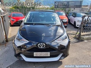 Toyota Aygo Connect 1.0 72CV 5 porte x-cool Gragnano