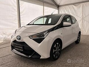 Toyota Aygo Connect 1.0 VVT-i 72 CV 5 porte x...