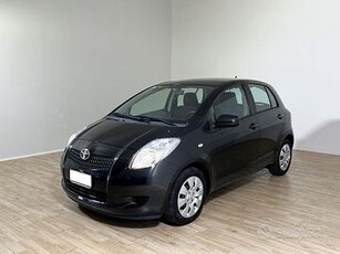 Toyota Yaris 1.3 5 porte Sol