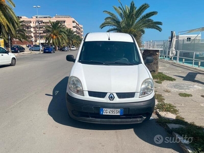 Usato 2003 Renault Kangoo 1.1 Diesel 75 CV (1.700 €)