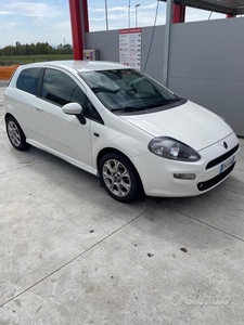 Usato 2012 Fiat Punto 1.2 Diesel 84 CV (6.000 €)