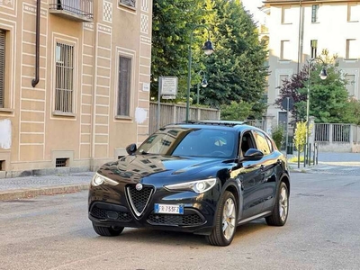 Usato 2018 Alfa Romeo Stelvio 2.0 Benzin 280 CV (31.000 €)