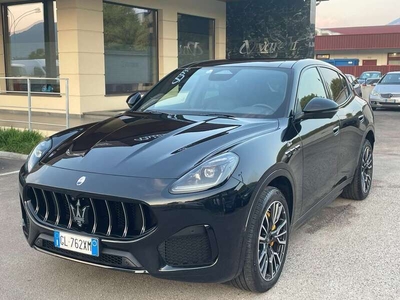 Usato 2022 Maserati Grecale 2.0 El_Benzin 300 CV (89.900 €)