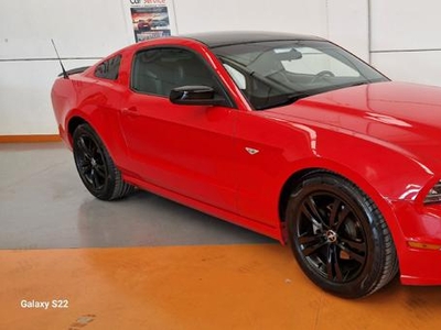 2013 FORD Mustang