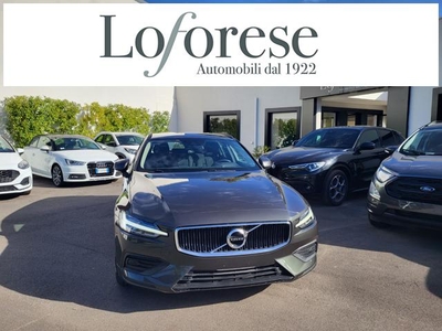 2019 VOLVO V60