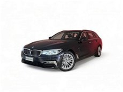 BMW Serie 5 Touring 520d Luxury my 18 del 2018 usata a Modena