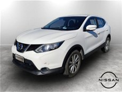 Nissan Qashqai 1.2 DIG-T Acenta del 2014 usata a Sarteano