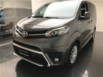 Toyota Proace Verso Verso 1.6D L0 D Lounge del 2018 usata a Cuneo