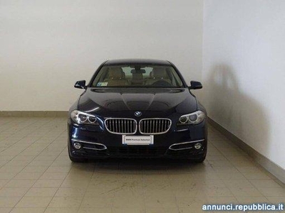 BMW Serie 5 525d Luxury E6