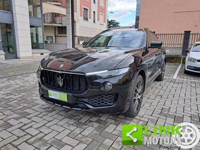 2016 MASERATI Levante