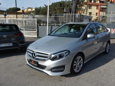 2016 MERCEDES-BENZ B 200