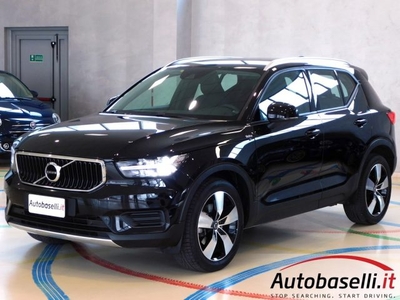 2018 VOLVO XC40