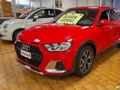 Audi A1 citycarver 30 TFSI Admired Vigevano