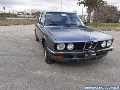 BMW - Serie 5 - 520i