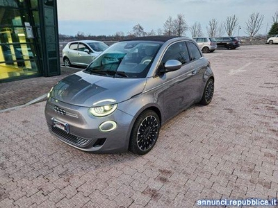 Fiat 500 La Prima Cabrio 42 kWh Cuneo