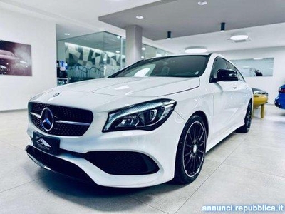 Mercedes-Benz CLA 220 D Shooting Brake Premium Dark Night auto