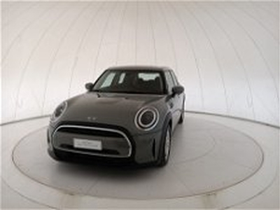 MINI Mini 1.5 Cooper Business 5 porte del 2022 usata a Bari