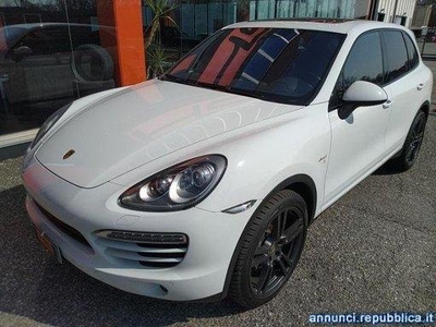 PORSCHE - Cayenne - 3.0 Diesel