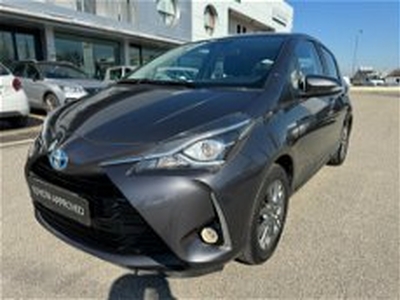 Toyota Yaris 1.5 Hybrid 5 porte Cool my 17 del 2018 usata a Modena